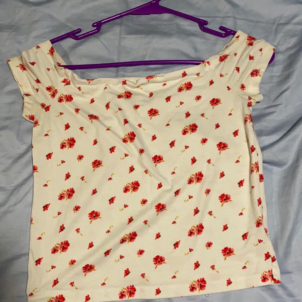 Pacsun brand shoulder crop top.